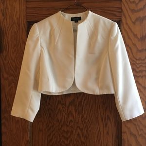 Tahari Arthur S. Levine Women's Bolero Jacket